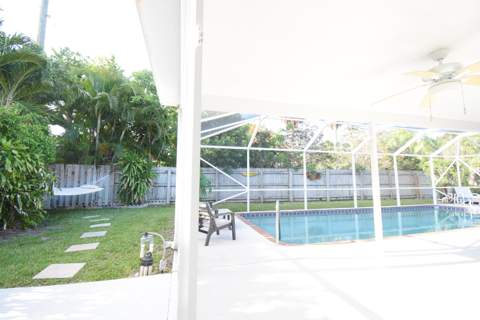 701 NW 6th Drive, Boca Raton FL - photo 24 of 31