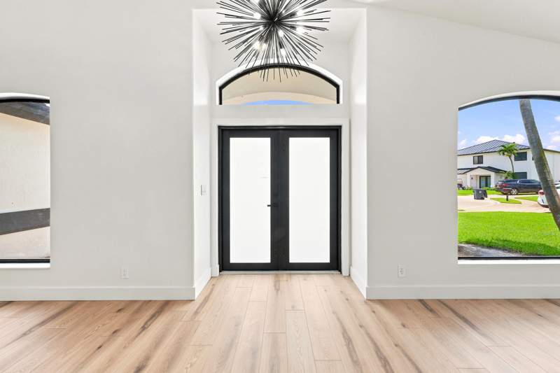 4 bedroom Single Family Residence at 15931 Canosa Court, Lakefield Of The Landings At Wellington 3B, Wellington — photo 2