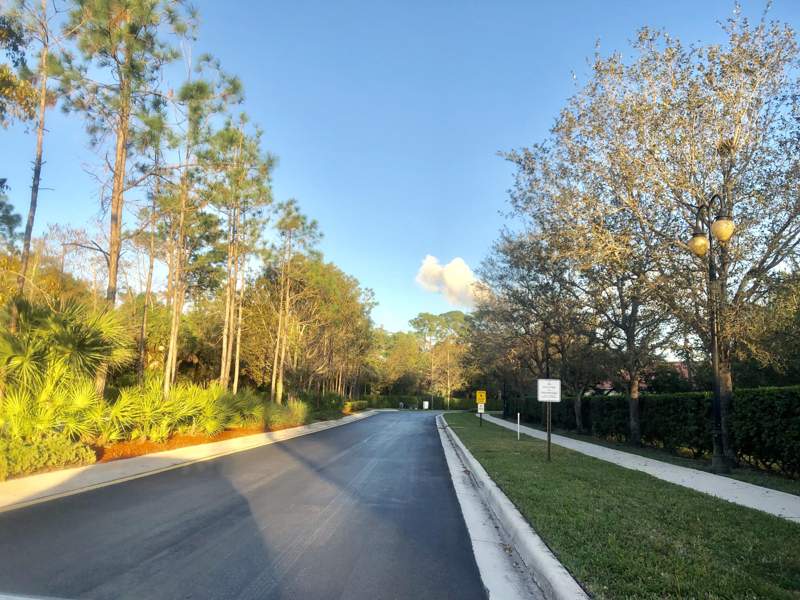 3 bedroom Single Family Residence at 139 Preserve Drive, Preserve At Crestwood, Royal Palm Beach — photo 3
