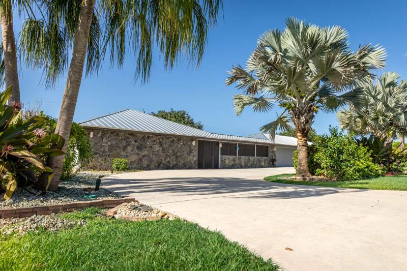 4 bedroom Single Family Residence at 3504 Fontaneda Avenue, Dark Hammock Unit 2, Fort Pierce — photo 4