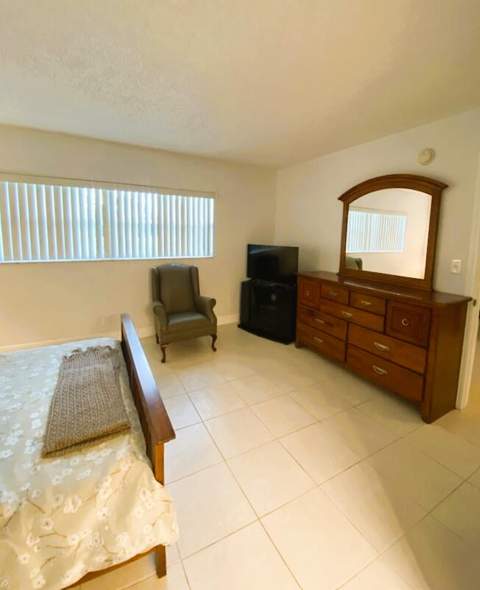 7817 Golf Cir Drive #210, Margate FL - photo 16 of 19