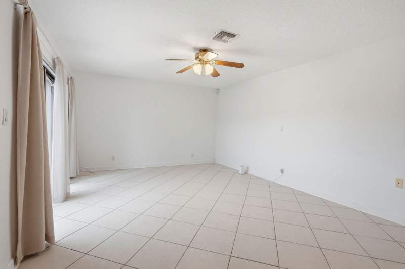 2 bedroom Townhouse at 2625 SE 5th Circle, Los Mangos Patio Villas And Townhomes, Boynton Beach — photo 4