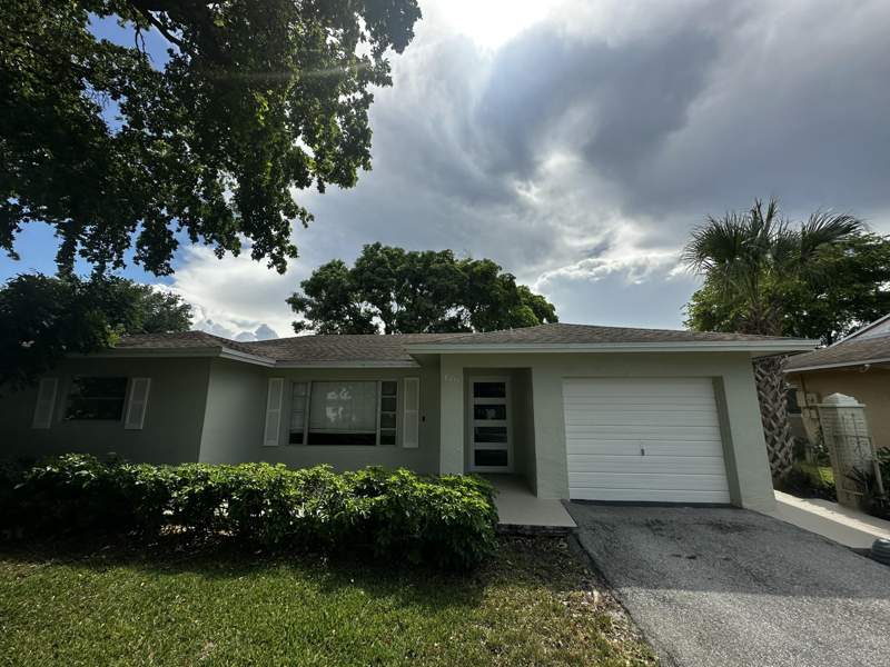 2 bedroom Single Family Residence at 8211 NW 91st Avenue, Westwood Community 5, Tamarac — photo 2