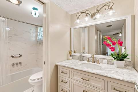 2532 Boundbrook Drive #107, Palm Springs FL - photo 15 of 31