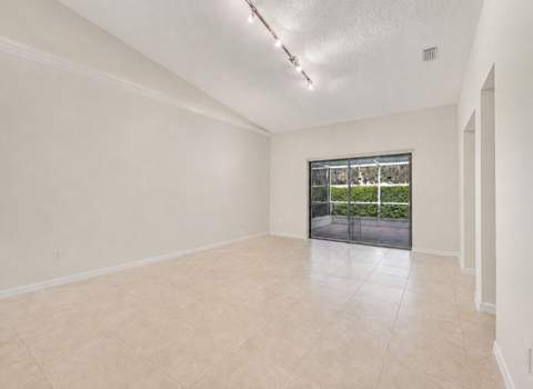 8482 Logia Circle, Boynton Beach FL - photo 10 of 91