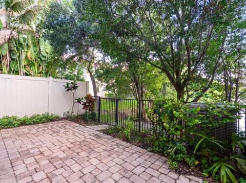 301 Lake Monterey Circle, Boynton Beach FL - photo 8 of 36