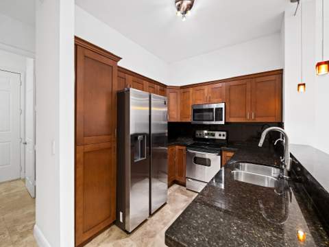 1226 NE 14th Avenue, Fort Lauderdale FL - photo 10 of 26