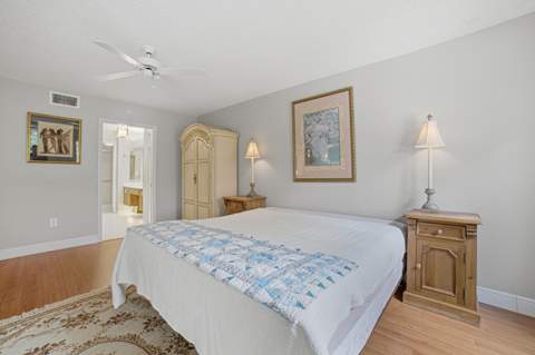 7643 Granville Drive #210, Tamarac FL - photo 13 of 30