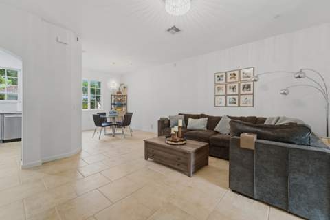 4542 Danson Way, Delray Beach FL - photo 12 of 47