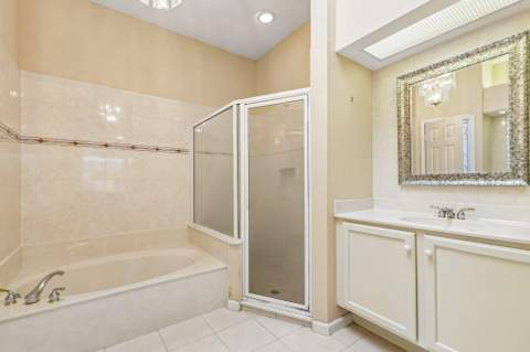 3709 NW Royal Oak Drive, Jensen Beach FL - photo 17 of 31