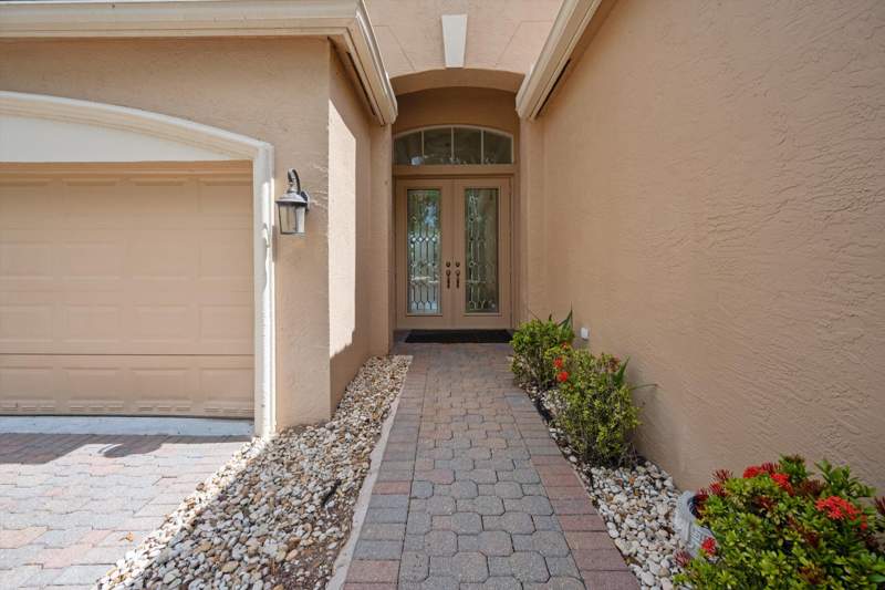 2 bedroom Single Family Residence at 8887 Via Prestigio, Buena Vida, Wellington — photo 3