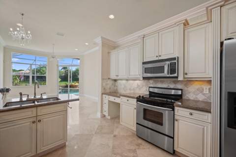8887 Via Prestigio, Wellington FL - photo 10 of 38