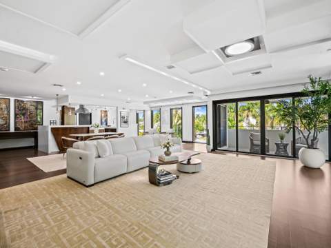 76 Isle Of Venice Drive #G, Fort Lauderdale FL - photo 7 of 39
