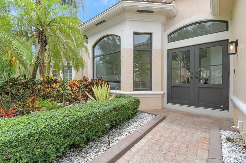 3 bedroom Single Family Residence at 6041 SW 195th Avenue, Laguna Isles, Pembroke Pines — photo 3