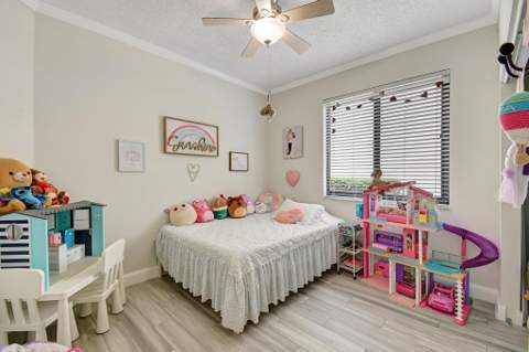 6041 SW 195th Avenue, Pembroke Pines FL - photo 24 of 52