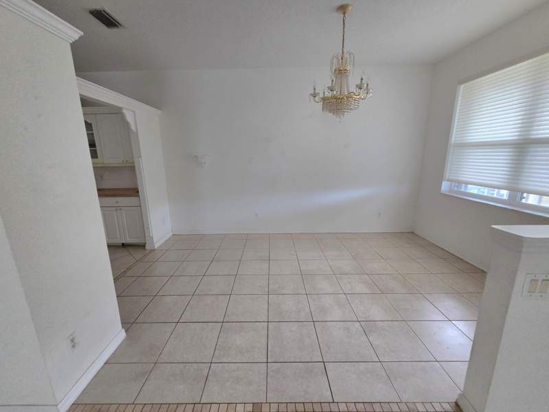 2 bedroom Single Family Residence at 536 NW Cortina Lane, Kings Isle Phase 6A, Port St. Lucie — photo 3