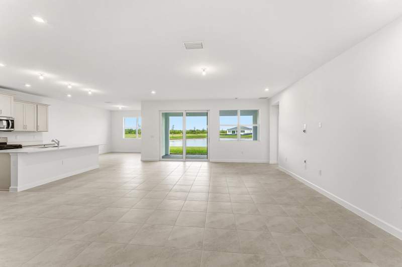 3 bedroom Single Family Residence at 10864 SW Orana Drive, Cadence Wg5D Phase 1, Port St. Lucie — photo 4