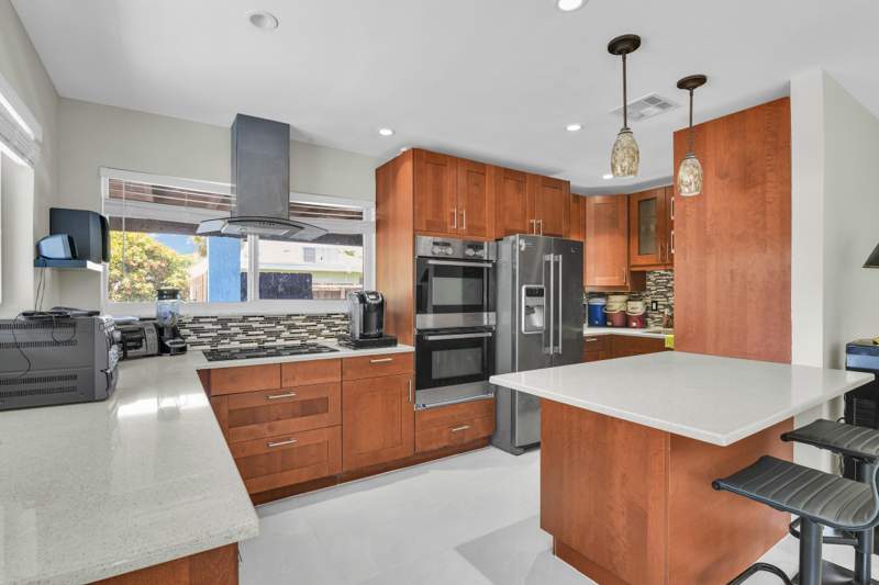 3 bedroom Single Family Residence at 1218 SW 2nd Avenue, Lyons Park First Add, Pompano Beach — photo 4