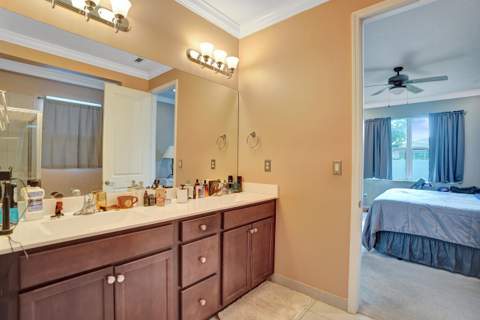 4147 Rosa Drive, Deerfield Beach FL - photo 10 of 39