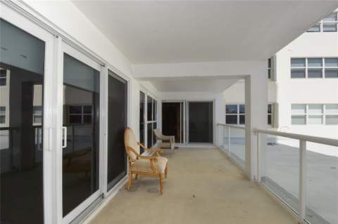 111 N Pompano Beach Boulevard #304, Pompano Beach FL - photo 17 of 29