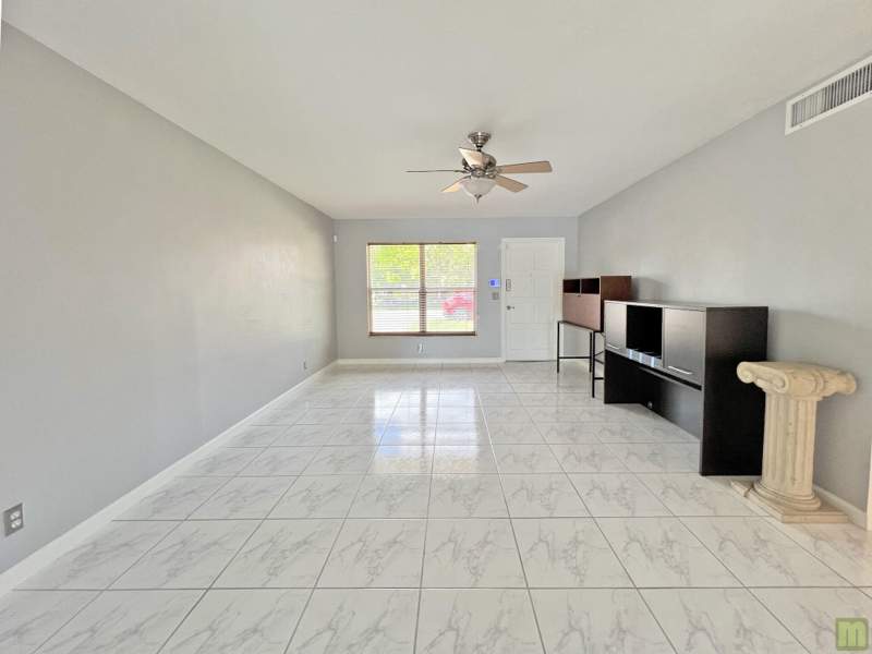 3 bedroom Single Family Residence at 3318 NW 68th Court, Palm-Aire Village 2 Sec Add 3, Fort Lauderdale — photo 4