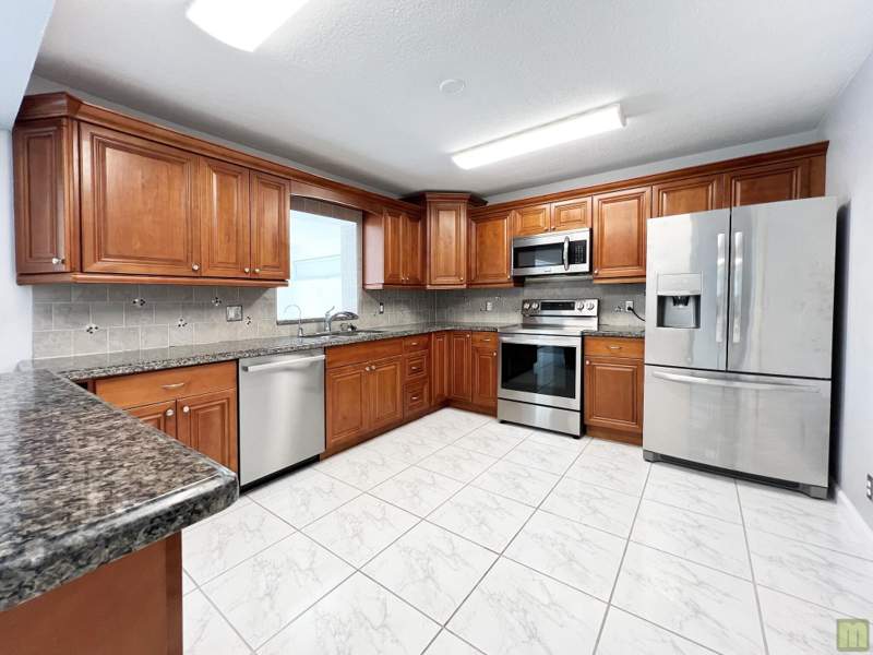 3 bedroom Single Family Residence at 3318 NW 68th Court, Palm-Aire Village 2 Sec Add 3, Fort Lauderdale — photo 5