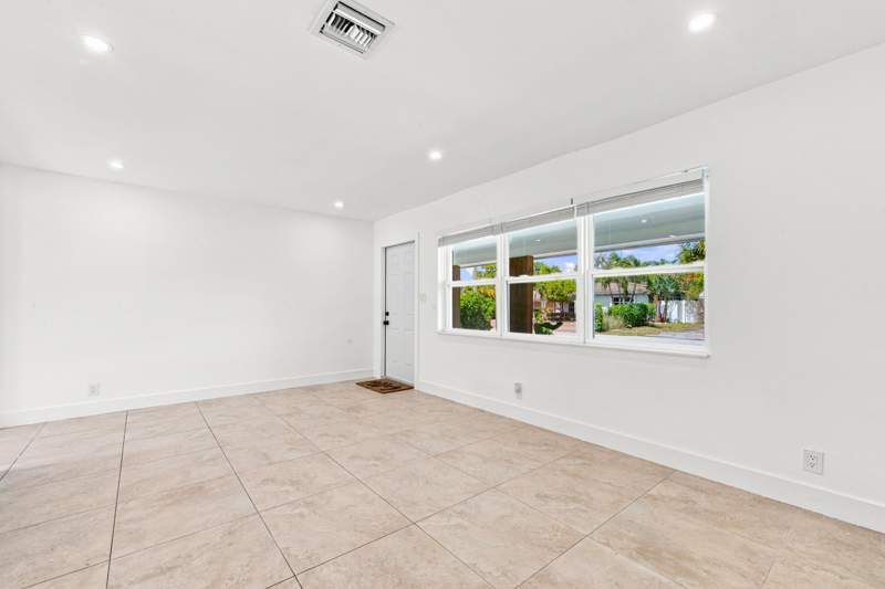 3 bedroom Single Family Residence at 4841 NE 5th Terrace, North Andrews Gardens, Fort Lauderdale — photo 3