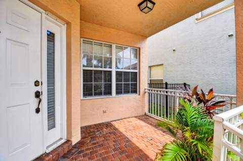 5018 Starblaze Drive, Greenacres FL - photo 7 of 93