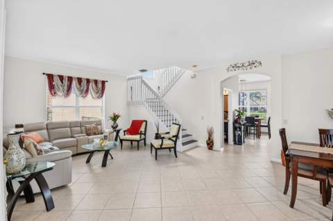 5018 Starblaze Drive, Greenacres FL - photo 8 of 93
