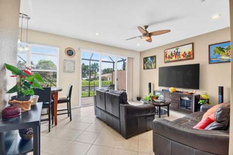 5018 Starblaze Drive, Greenacres FL - photo 14 of 93