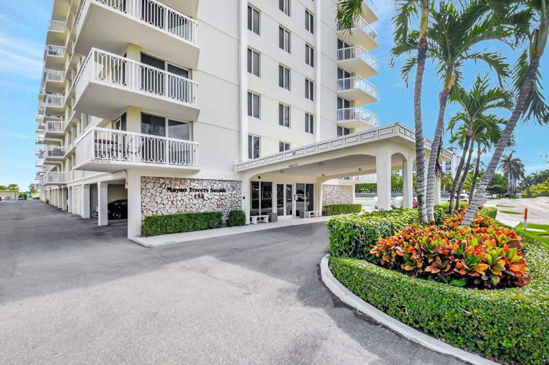 1 bedroom Condominium at 125 S Ocean Avenue #211, Mayan Towers Condo I, Palm Beach Shores — photo 5