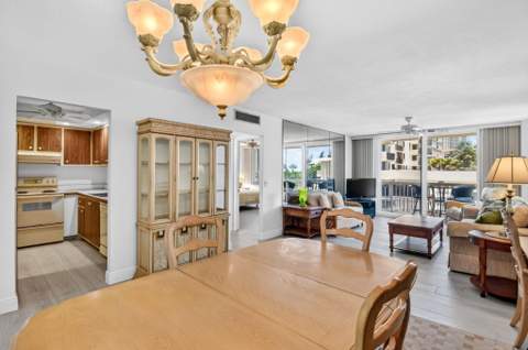 125 S Ocean Avenue #211, Palm Beach Shores FL - photo 18 of 53
