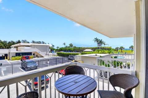 125 S Ocean Avenue #211, Palm Beach Shores FL - photo 19 of 53