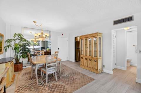 125 S Ocean Avenue #211, Palm Beach Shores FL - photo 11 of 53