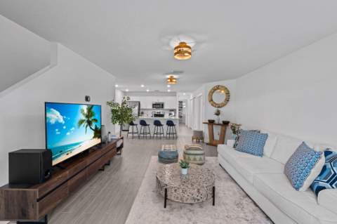 6001 Woods Edge Circle, Riviera Beach FL - photo 17 of 50