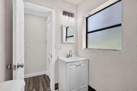 2205 N 44th Street, Fort Pierce FL - photo 21 of 50