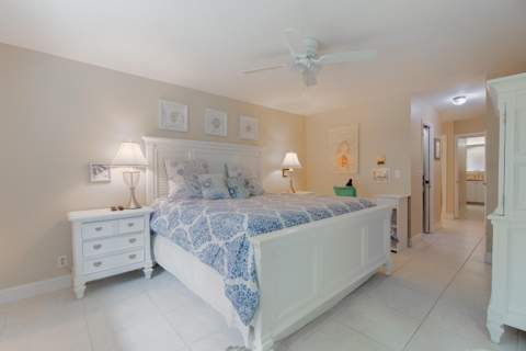 12524 Shoreline Drive #302, Wellington FL - photo 24 of 31