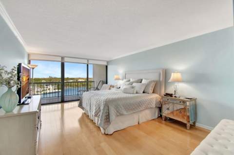 4740 S Ocean Boulevard #909, Highland Beach FL - photo 10 of 38