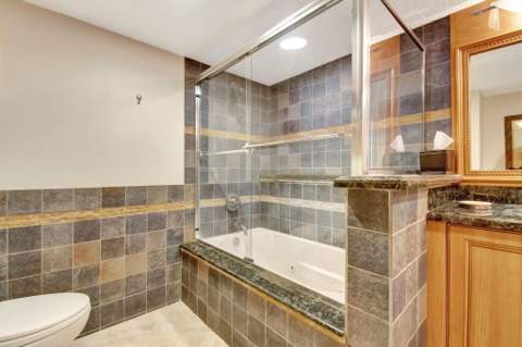 4740 S Ocean Boulevard #909, Highland Beach FL - photo 13 of 38