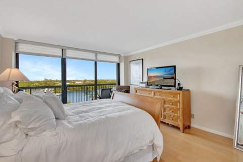 4740 S Ocean Boulevard #909, Highland Beach FL - photo 18 of 38