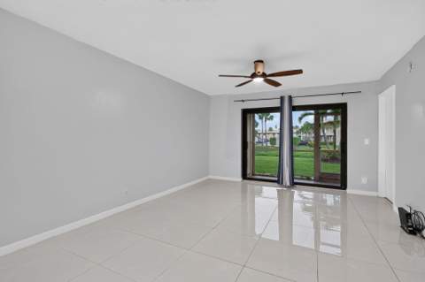 5540 Lakeside Drive #102, Margate FL - photo 13 of 31