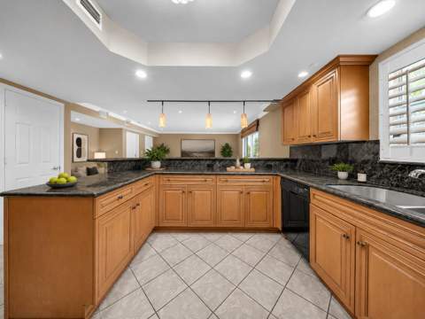 1111 E Las Olas Boulevard #308, Fort Lauderdale FL - photo 6 of 37