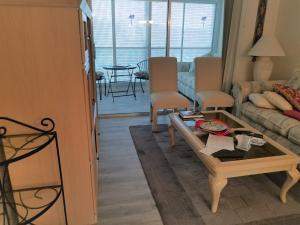 6795 Huntington Lane #405, Delray Beach FL - photo 12 of 41