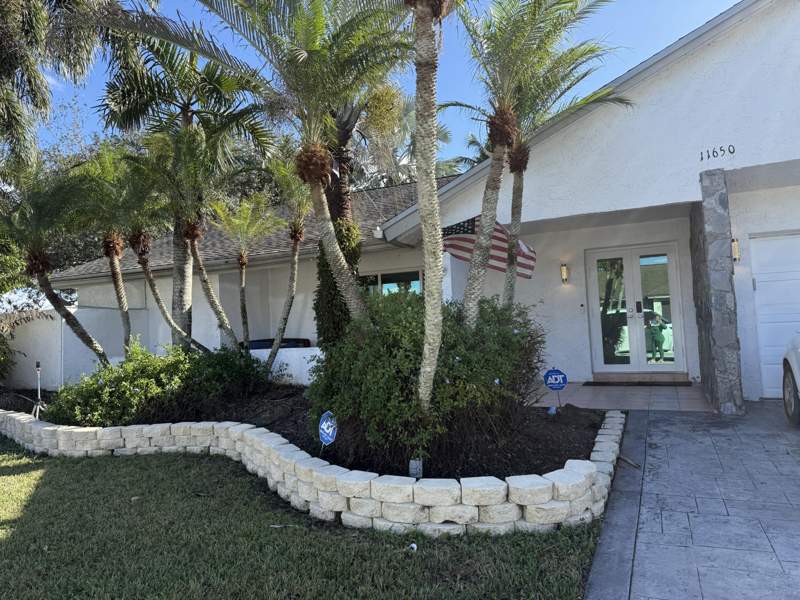 4 bedroom Single Family Residence at 11650 NW 39th Place, Sunrise Golf Village, Sunrise — photo 5