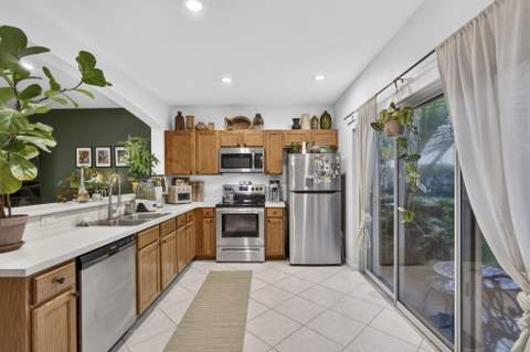 13433 Georgian Court, Wellington FL - photo 10 of 27