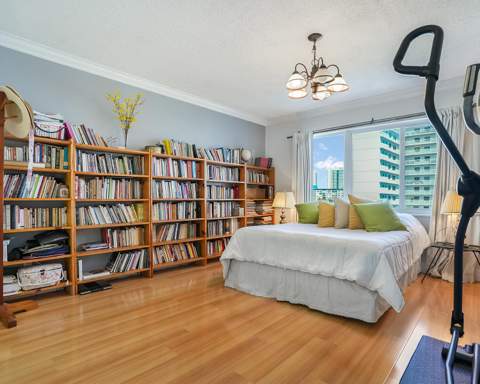 126 Golden Isles Drive #52A, Hallandale Beach FL - photo 10 of 42