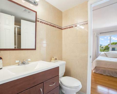 126 Golden Isles Drive #52A, Hallandale Beach FL - photo 15 of 42