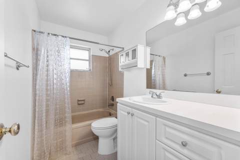 1752 Riverwood Lane, Coral Springs FL - photo 19 of 28