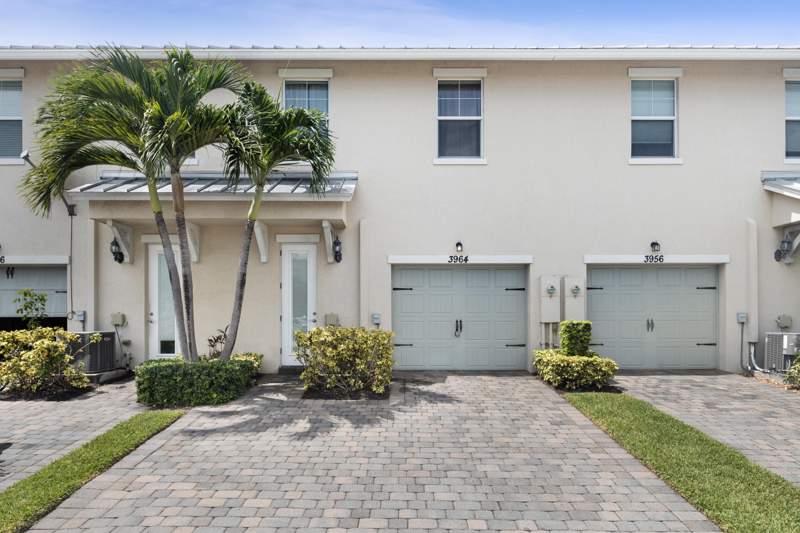 3 bedroom Townhouse at 3964 Poinciana Lane, Hillcrest Country Club North, Hollywood — photo 4