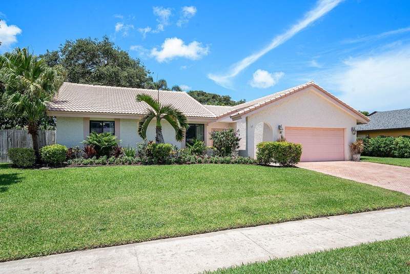 3 bedroom Single Family Residence at 2371 NW 30th Road, Timbercreek As, Boca Raton — photo 3